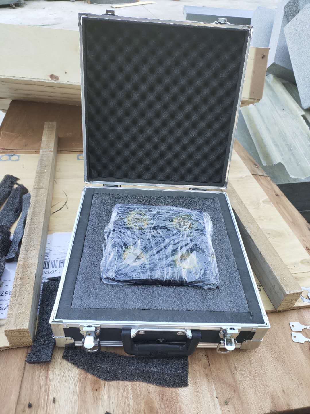 沈阳某科技订做的大理石方尺已发货