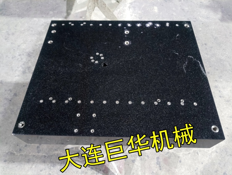 大理石底板上面的螺丝扭力多大的?